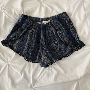 Full Tilt Navy and White Patterned Shorts